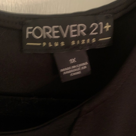 Forever 21+ Y2K Black Plunge V Neck Mesh Sleeveless Top - Picture 5 of 12